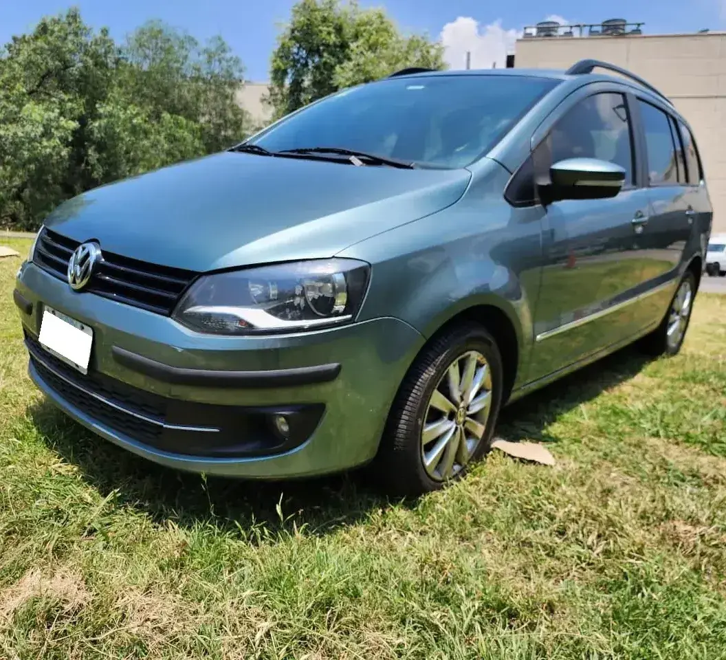 Volkswagen Suran 2011 - foto 1