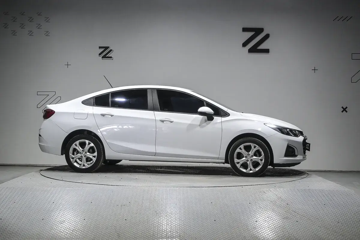 Chevrolet Cruze Ii 1.4 Lt At Sedan 2022 - foto 4