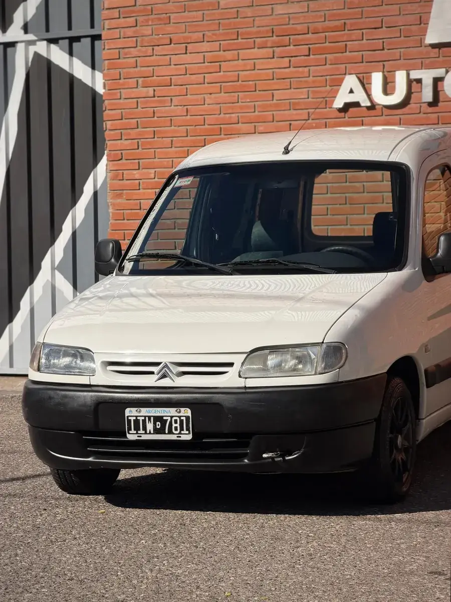 Citroën Berlingo Furgon 1.9 D 2009 - foto 2