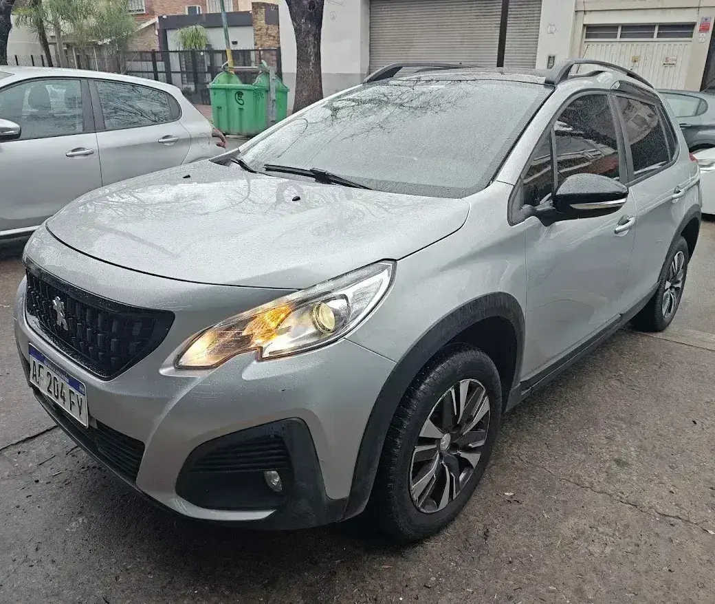 Peugeot 2008 1.6 Feline Tip Am20 2022 - foto 1