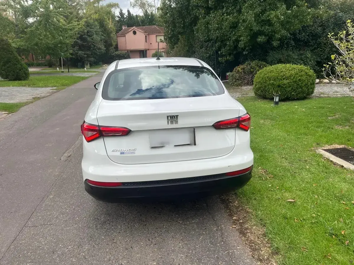 Fiat Cronos 1.3 Attractive Mt 2022 - foto 2