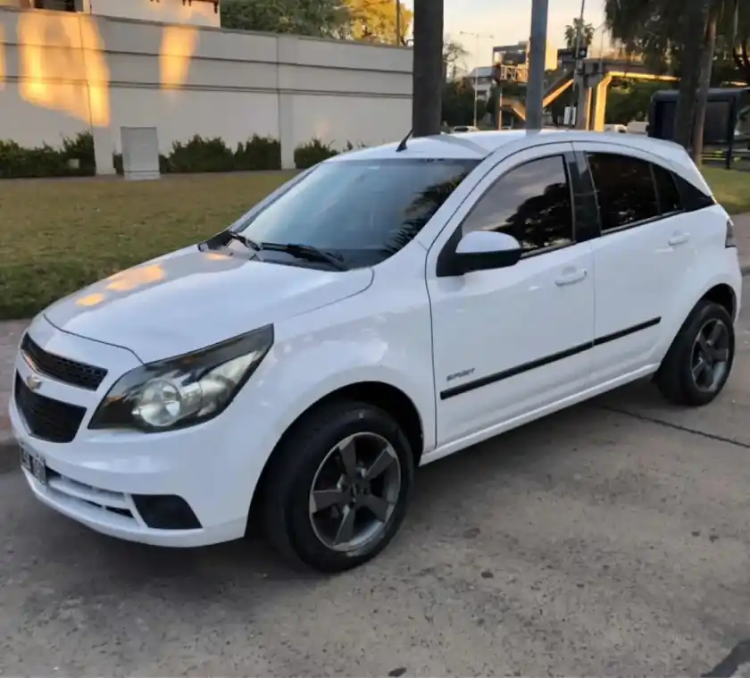 Chevrolet Agile 2012 - foto 1