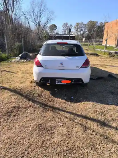 Peugeot 308 1.6 Allure Nav 115Cv 2015 - foto 2