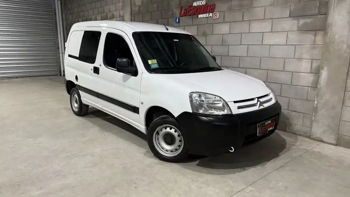 Citroën Berlingo Furgon 1.6 Hdi 92 Bussines Mixto 2020 - foto 3
