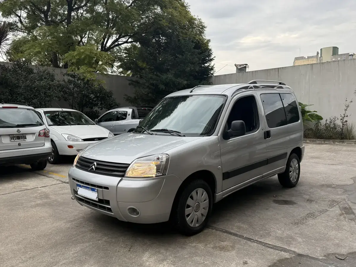 Citroën Berlingo Multispace 1.6 Xtr Hdi 92 Am18 2023 - foto 1