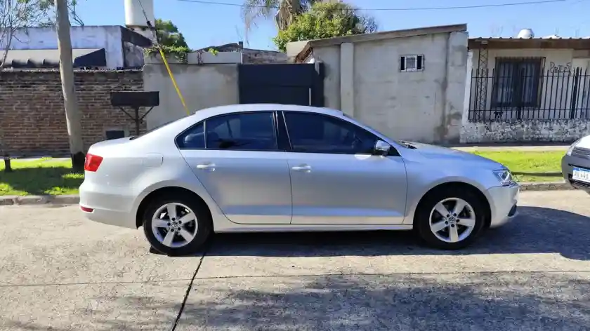 Volkswagen Vento 2.5 Luxury 170Cv 2012 - foto 2