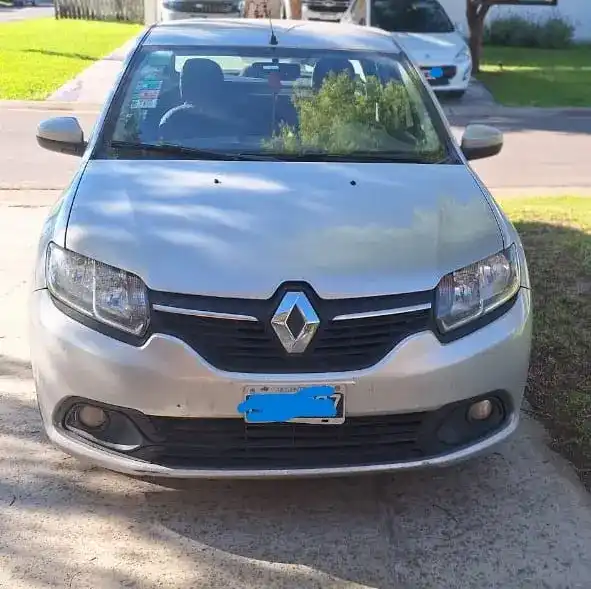 Renault Logan 1.6 Expression 85Cv 2015 - foto 3