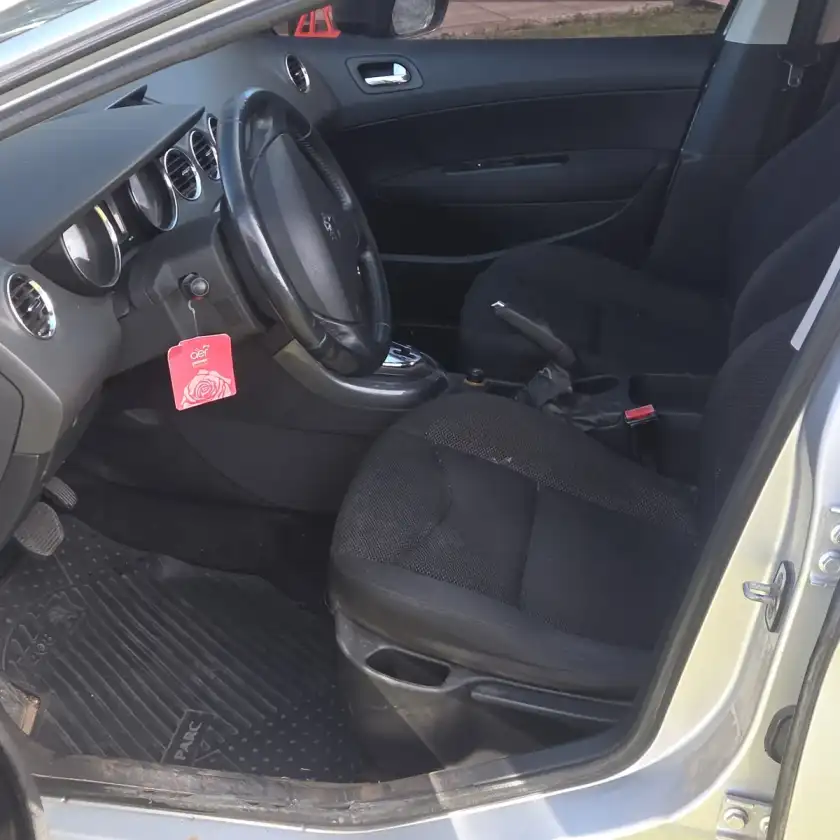Peugeot 408 2.0 Allure Tiptronic 143Cv 2011 - foto 3