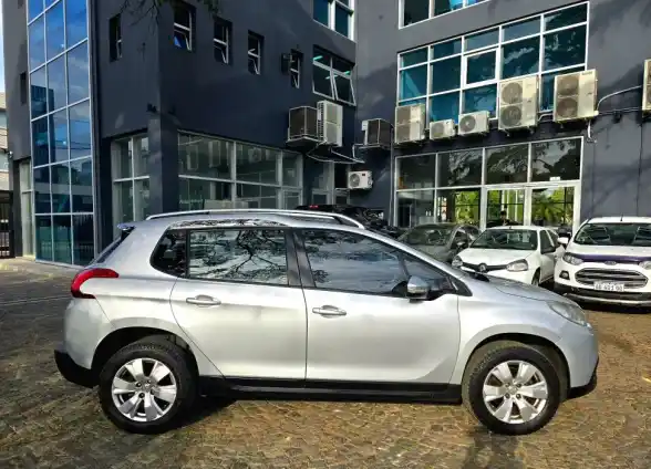 Peugeot 2008 1.6 Allure 2017 - foto 4