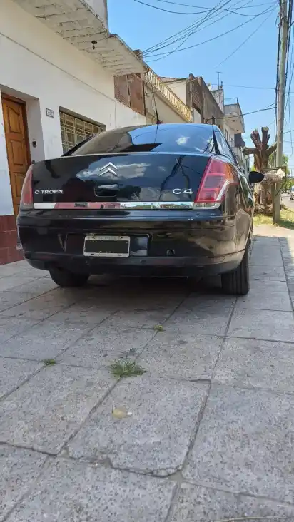 Citroën C4 2.0 Sedan Hdi Sx Am71 2011 - foto 4