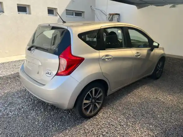 Nissan Note 1.6 Exclusive 110Cv Cvt 2017 - foto 3