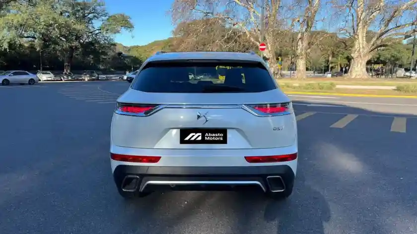 D.s. Ds7 Crossback 2.0 Hdi 180 At Bastille+ 2022 - foto 4