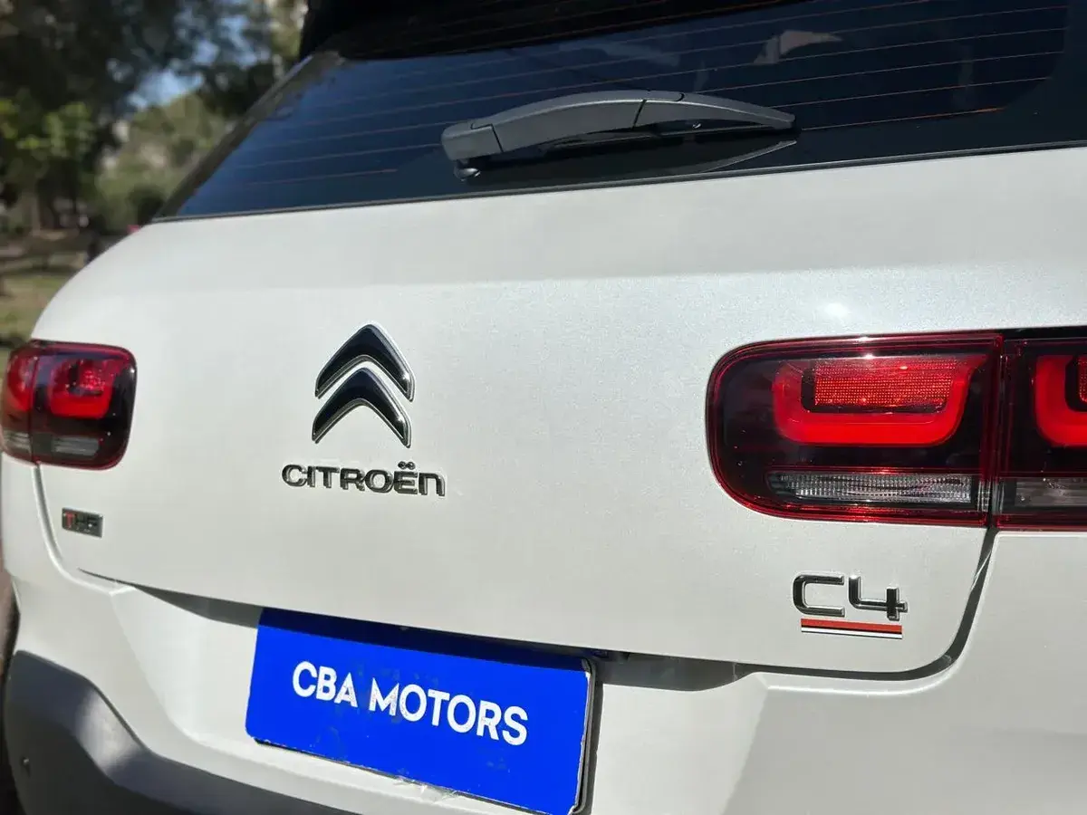 Citroën C4 Cactus 1.6 Thp 165 At6 Shine Bitono 2024 - foto 5