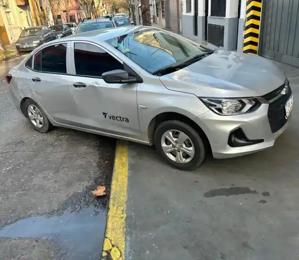 Chevrolet Onix Plus 1.2 Lt 2020 - foto 1