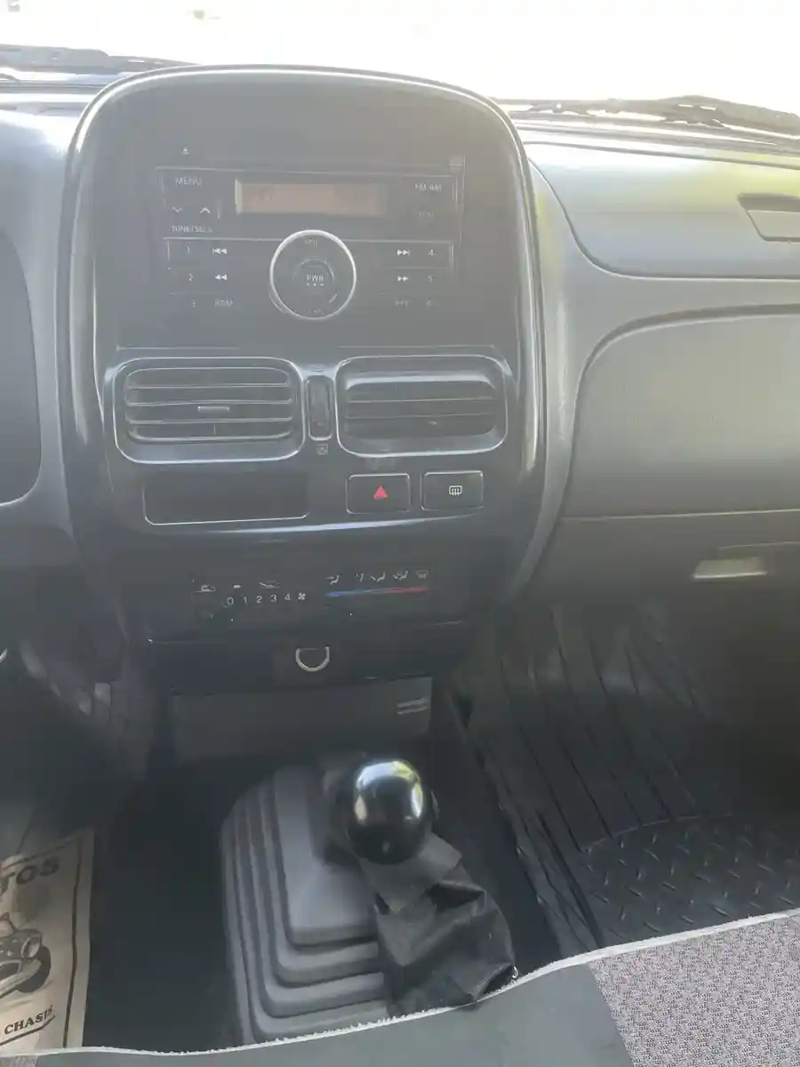 Nissan Frontier Np 300 2010 - foto 3