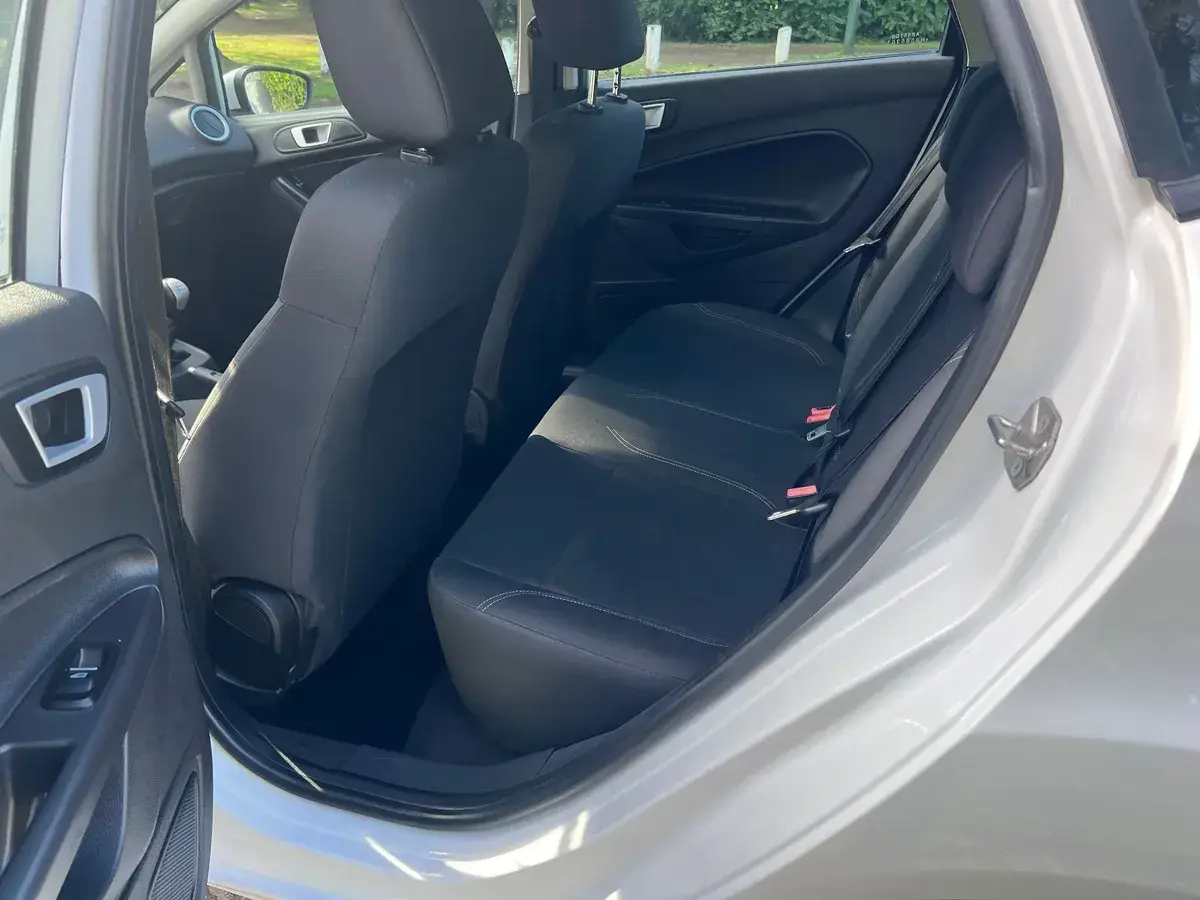 Ford Fiesta Kinetic 1.6 Se 2017 - foto 5