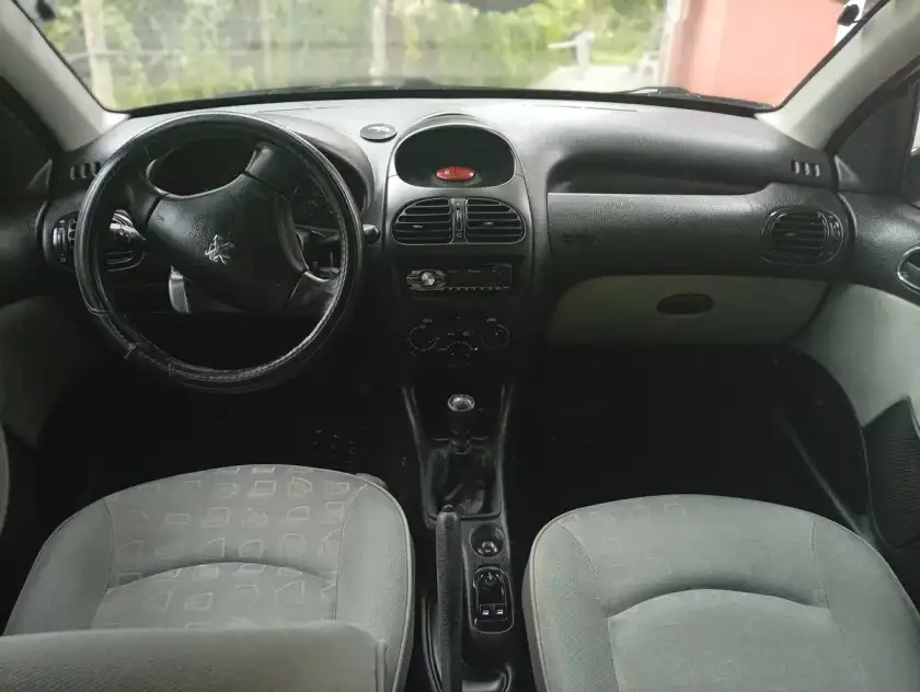 Peugeot 206 1.6 Xs Premium 2005 - foto 2
