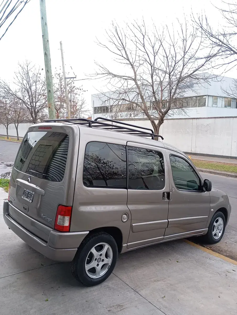 Citroën Berlingo Multispace 1.6 Sx 110Cv Am53 2011 - foto 3