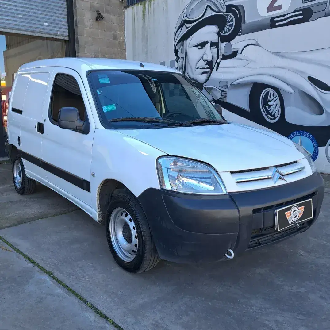 Citroën Berlingo Furgon 1.6 Hdi 92 Bussines 2020 - foto 3