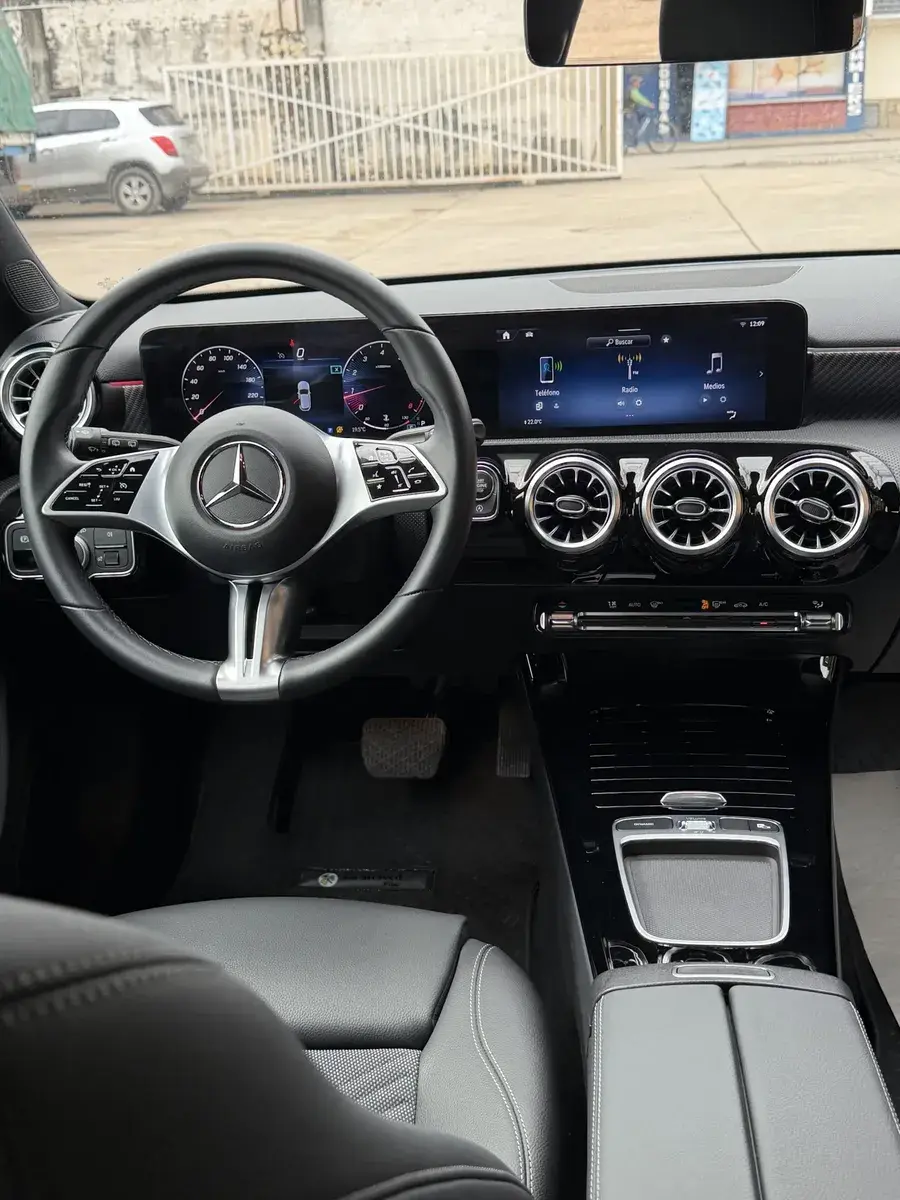 Mercedes-Benz Clase A 1.3 A200 163Cv Progressive Hatch 2024 - foto 5