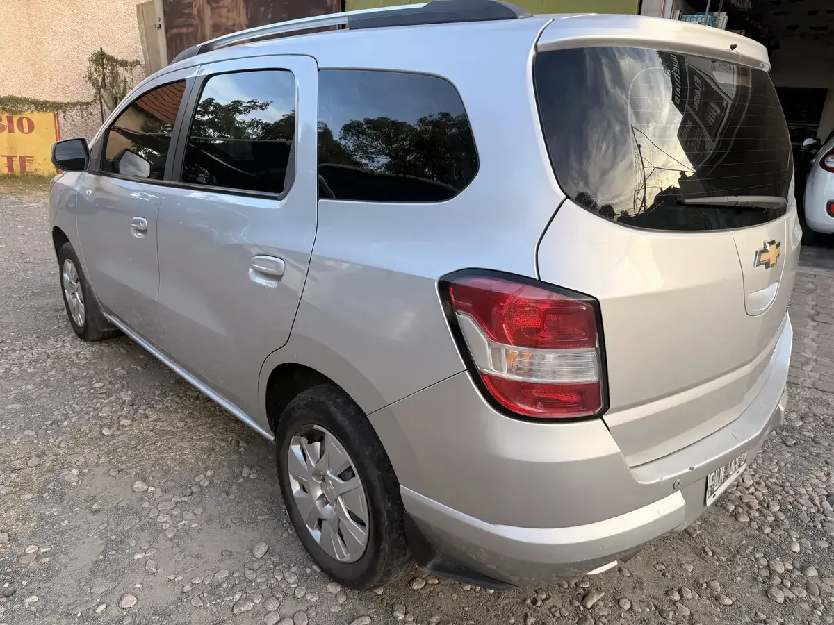 Chevrolet Spin 1.8 Lt 5As 105Cv My Link 2015 - foto 3