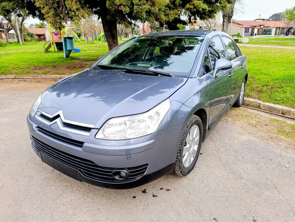 Citroën C4 2.0 I Exclusive Bva 2007 - foto 3
