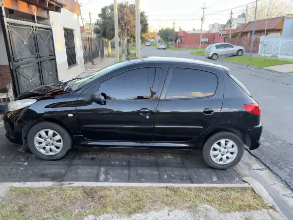 Peugeot 207 1.4 Xs 2010 - foto 4