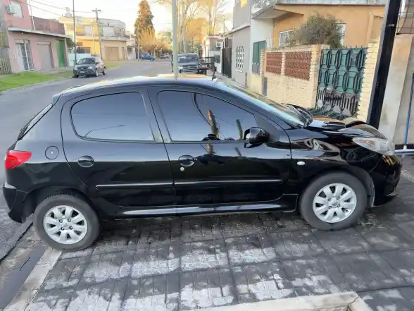 Peugeot 207 1.4 Xs 2010 - foto 5