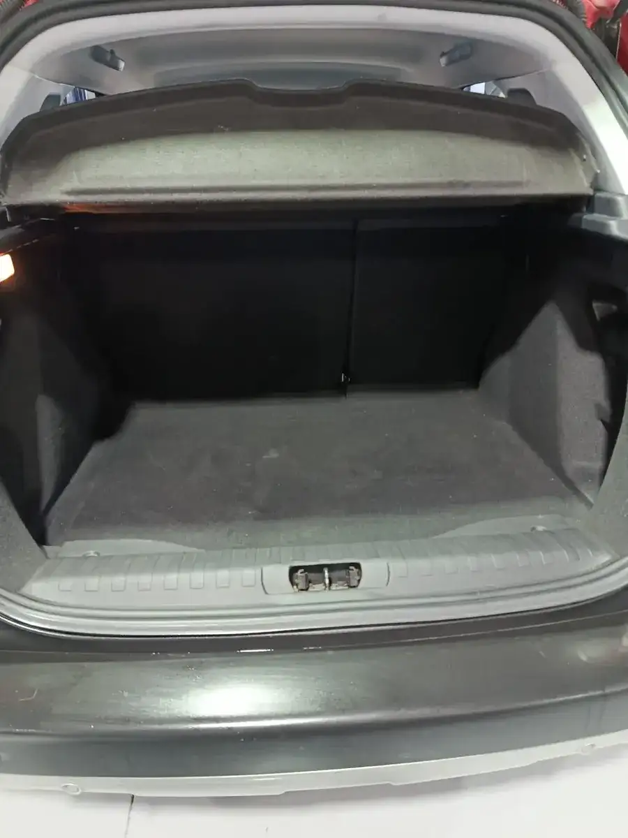 Peugeot 2008 1.6 Allure 2016 - foto 4