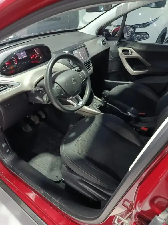 Peugeot 2008 1.6 Allure 2016 - foto 5