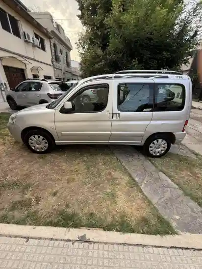 Citroën Berlingo Multispace 1.6 Xtr Hdi 92Cv 2017 - foto 3