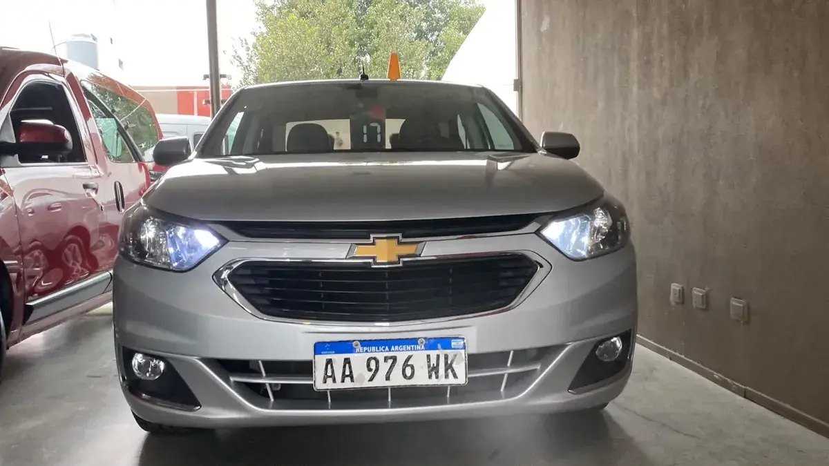 Chevrolet Cobalt 1.8 Sedan Ltz At 2017 - foto 2