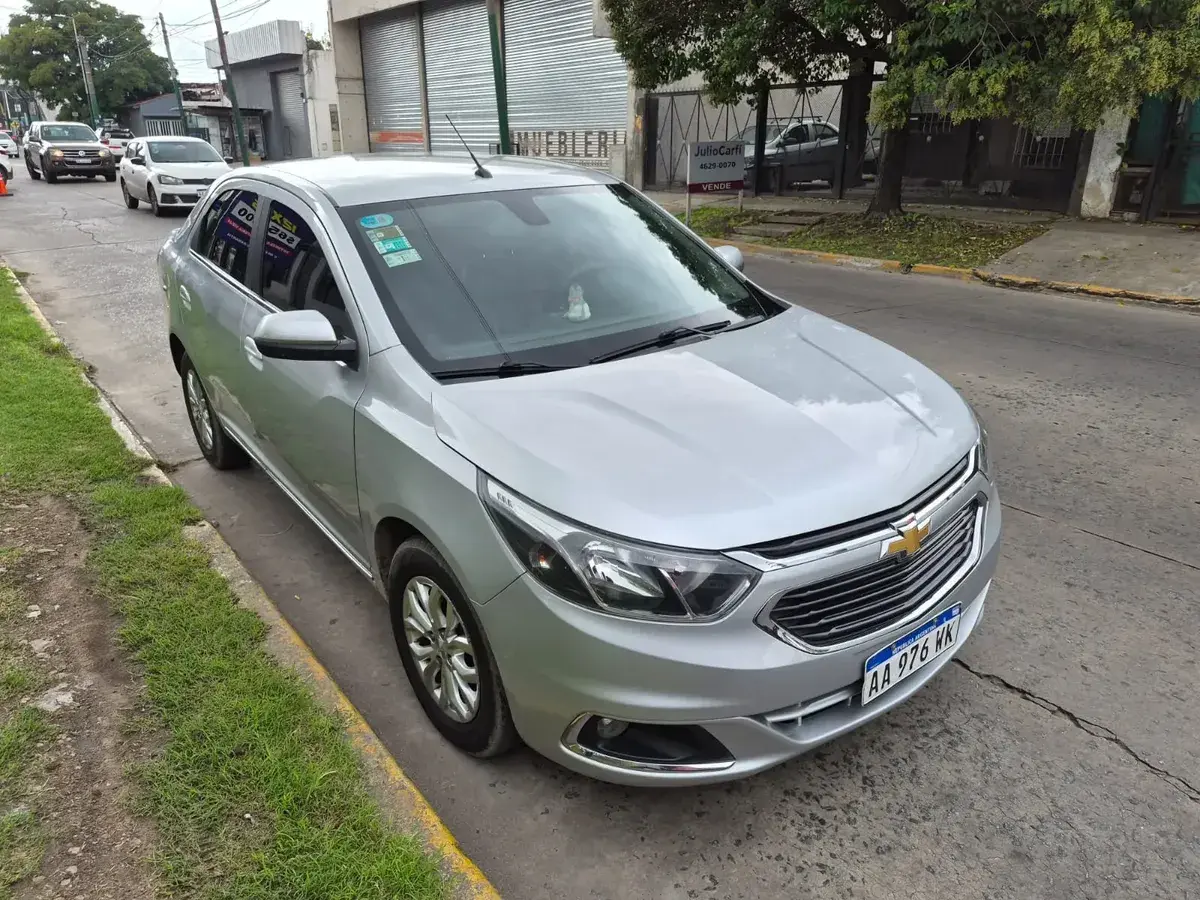 Chevrolet Cobalt 1.8 Sedan Ltz At 2017 - foto 4