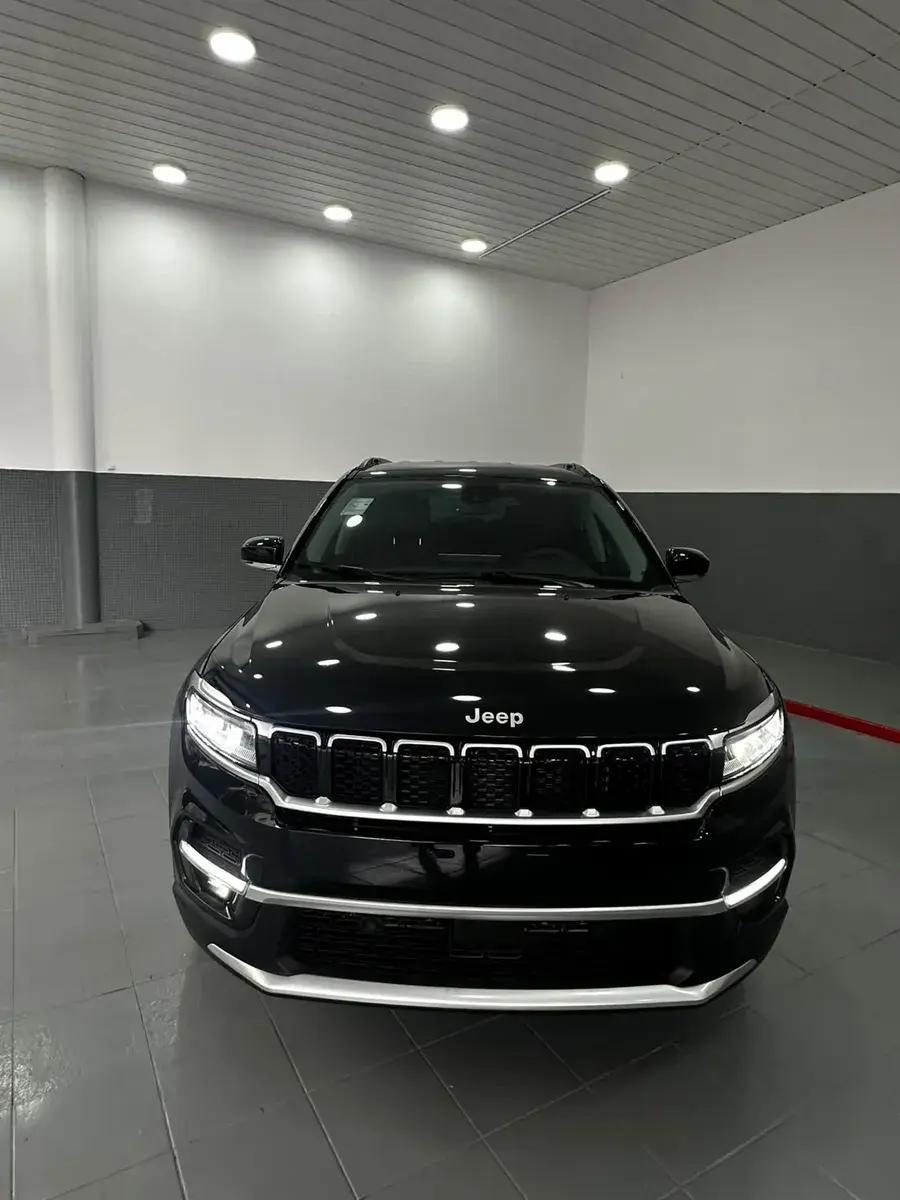 Jeep Commander 1.3 T270 Limited 4X2 At6 2026 - foto 4