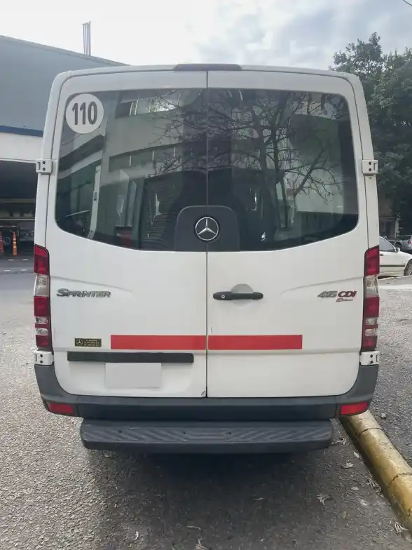 Mercedes-Benz Sprinter 2.1 415 Furgon 3665 Tn Mixto 4+1 2015 - foto 3