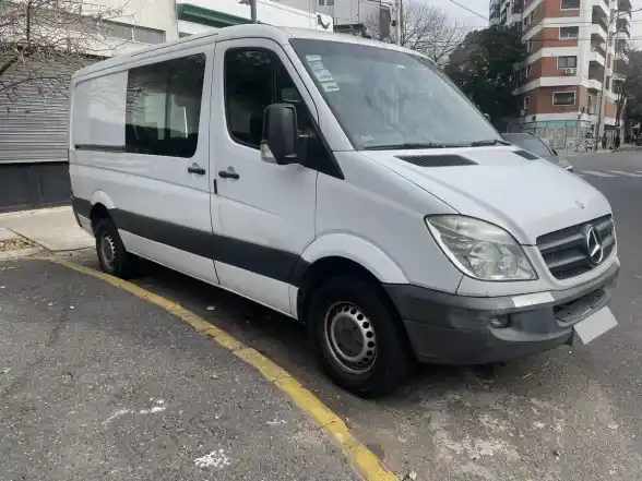 Mercedes-Benz Sprinter 2.1 415 Furgon 3665 Tn Mixto 4+1 2015 - foto 4