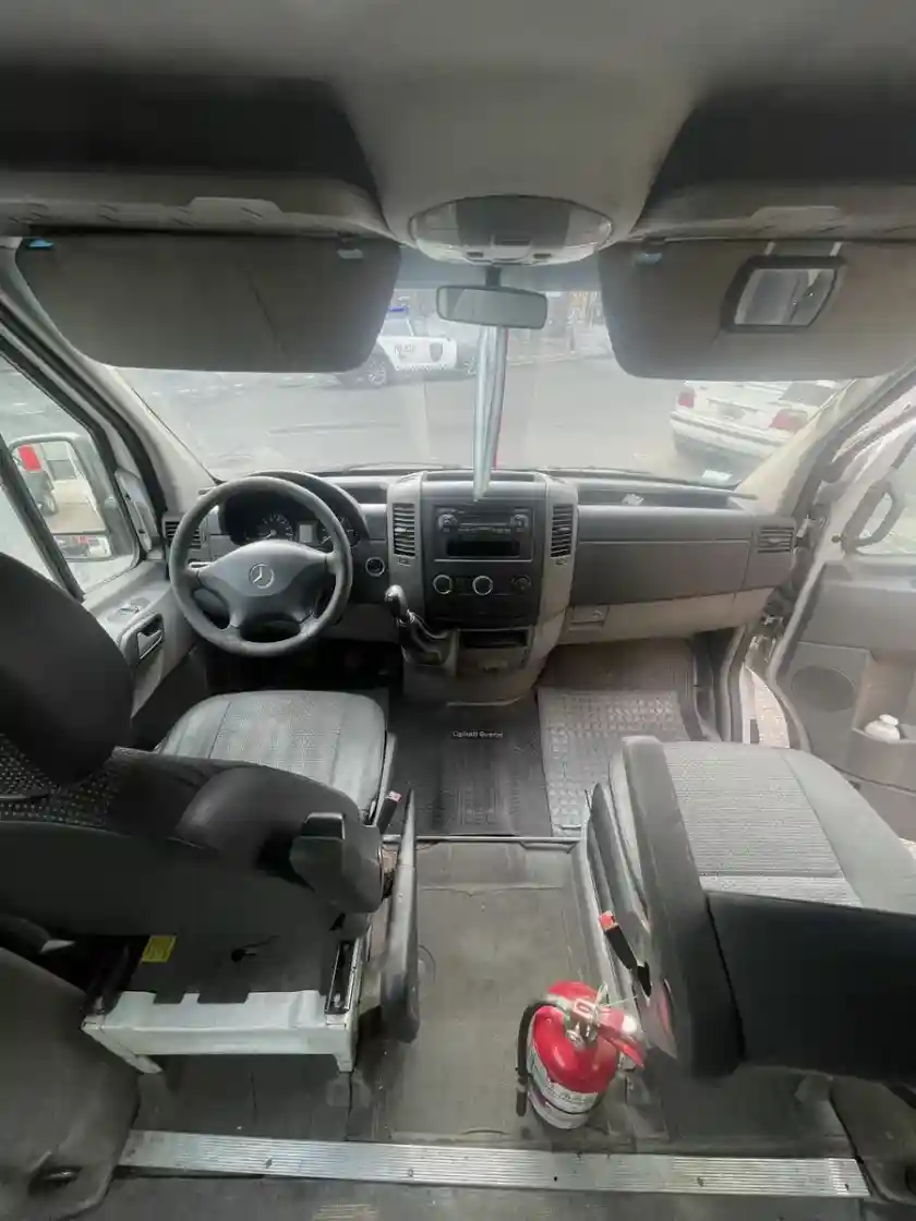 Mercedes-Benz Sprinter 2.1 415 Furgon 3665 Tn Mixto 4+1 2015 - foto 5