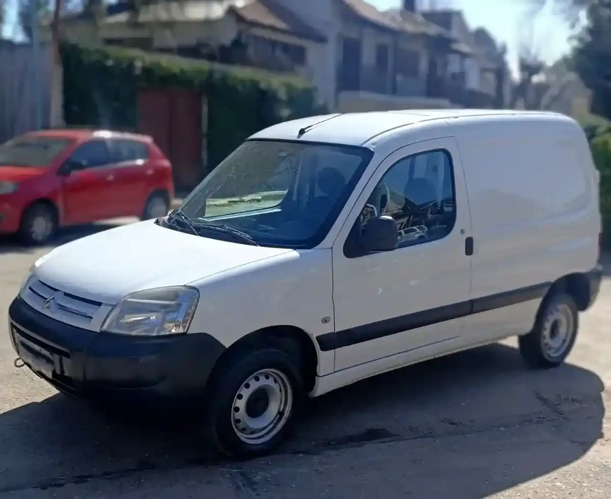 Citroën Berlingo Furgon 1.6 Bussines Hdi 92Cv Am54 2016 - foto 1