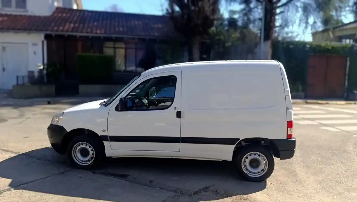 Citroën Berlingo Furgon 1.6 Bussines Hdi 92Cv Am54 2016 - foto 4