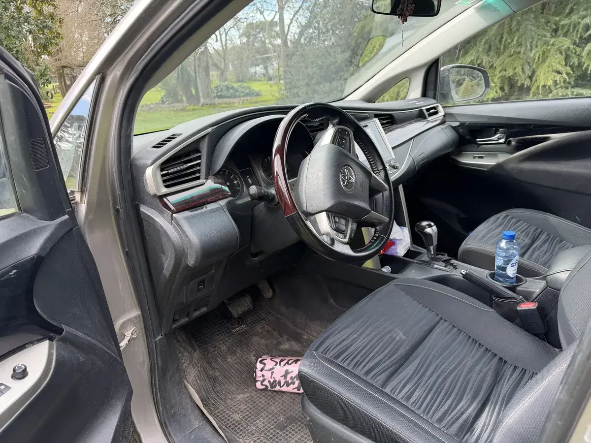 Toyota Innova 2.7 Srv 6At 8A 2018 - foto 5