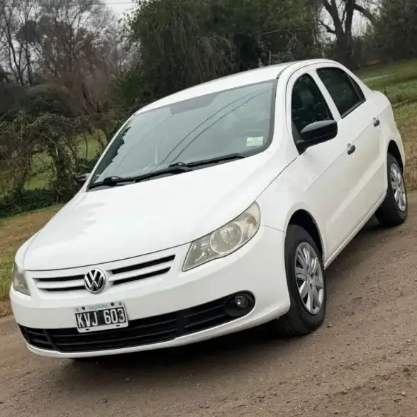 Volkswagen Voyage 1.6 Comfortline 101Cv 2012 - foto 1