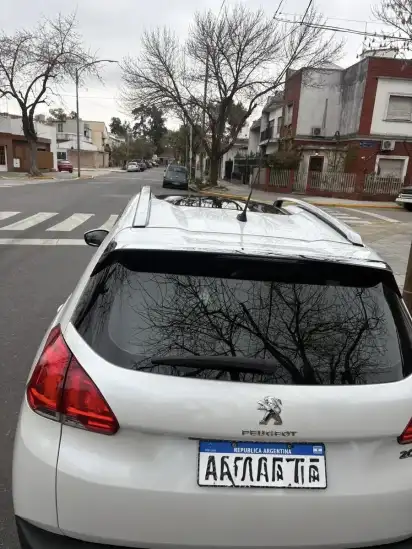 Peugeot 2008 1.6 Feline 2018 - foto 3