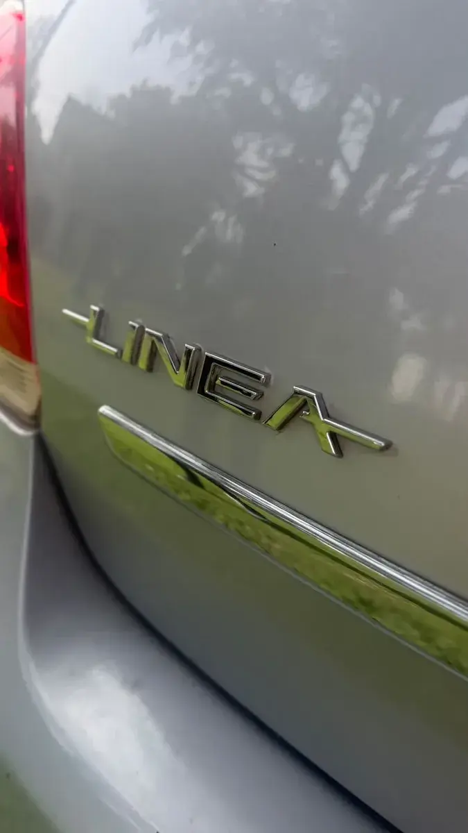 Fiat Linea 1.8 Essence 130Cv 2012 - foto 5