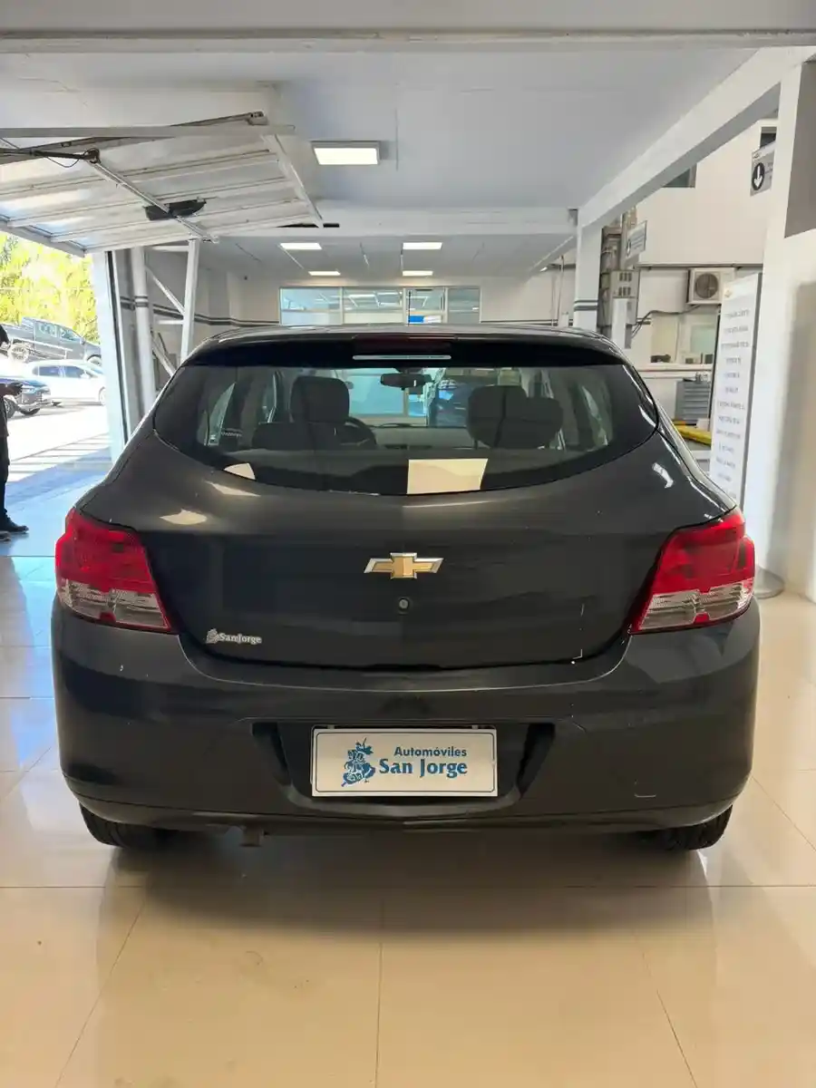 Chevrolet Onix 1.4 Joy Ls 98Cv 2018 - foto 2