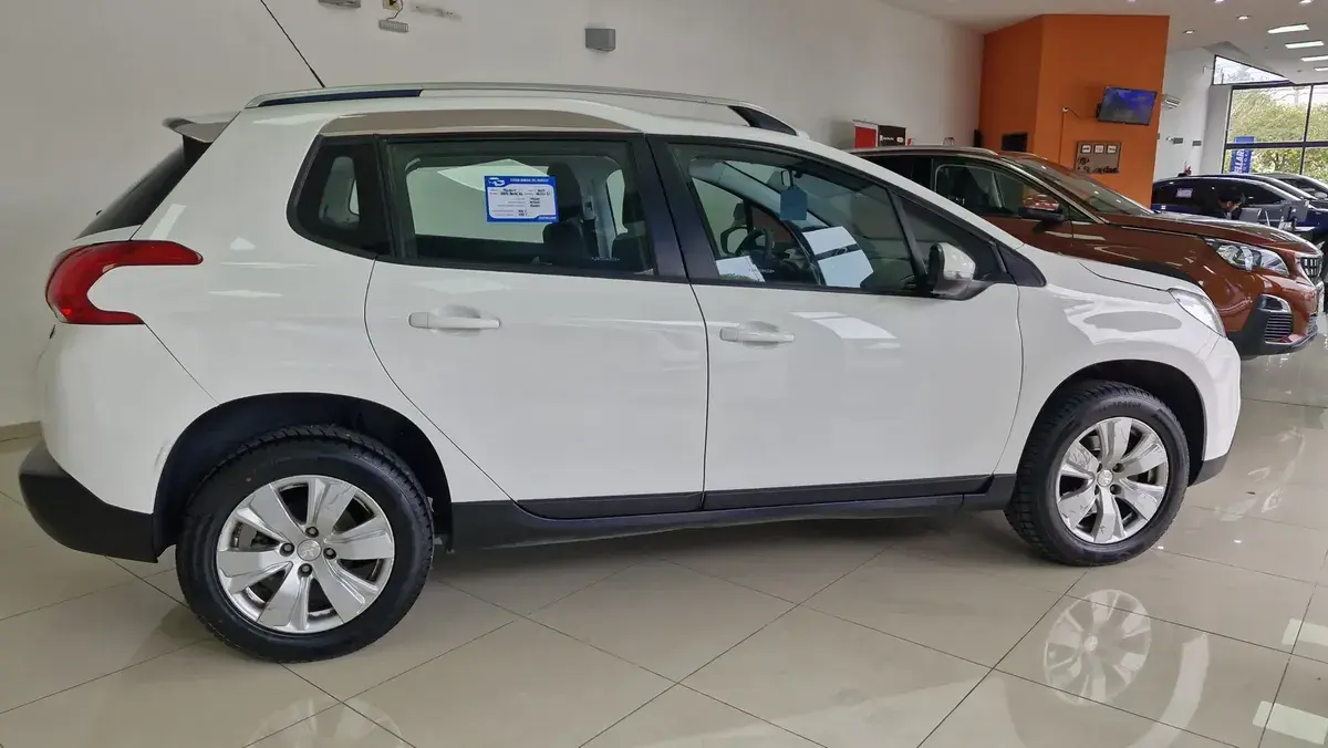 Peugeot 2008 1.6 Allure 2017 - foto 4