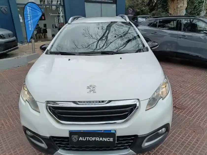 Peugeot 2008 1.6 Allure 2018 - foto 2