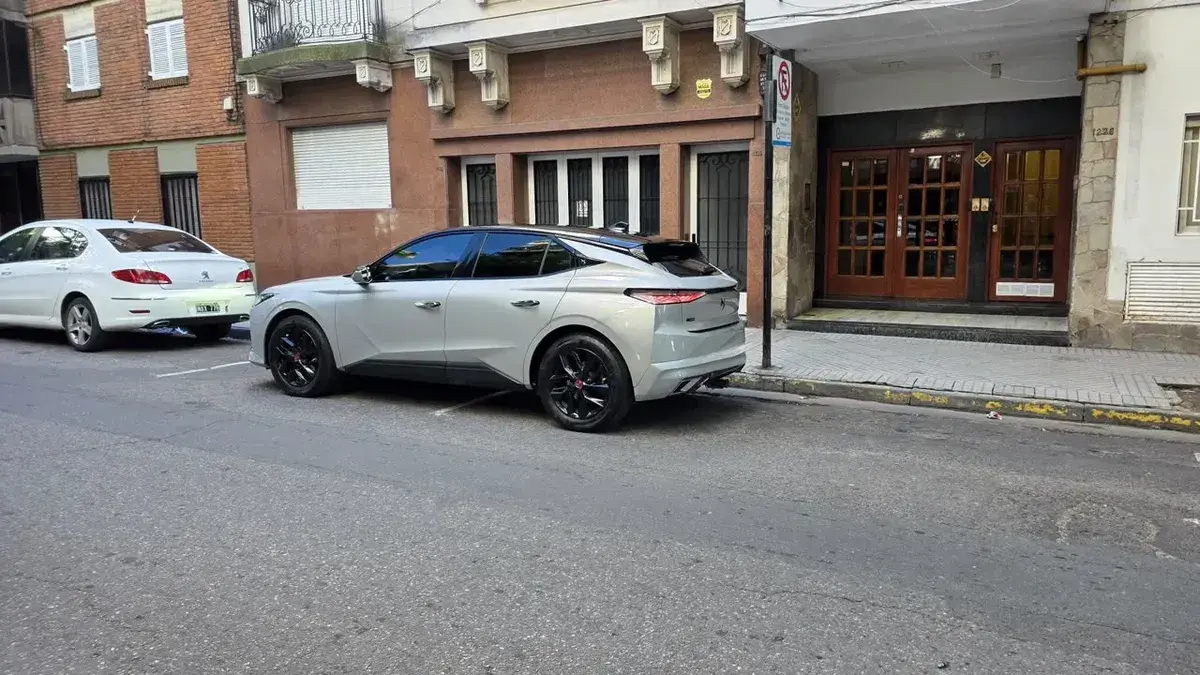 Ds Ds4 Performance Line 215 My23 1.6 L Turbo (215 Cv Y 300 Nm) 2024 - foto 3