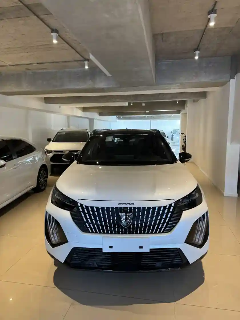 Peugeot 2008 1.0T Gt 2025 - foto 3