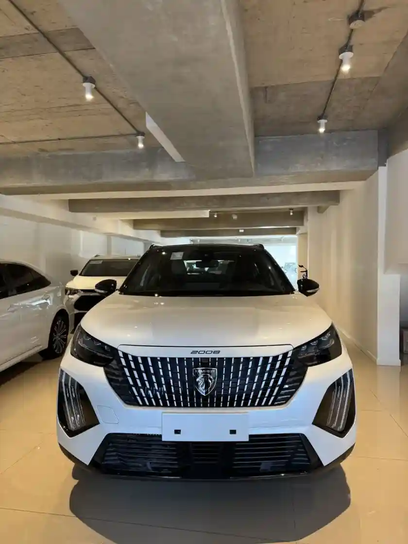 Peugeot 2008 1.0T Gt 2025 - foto 4