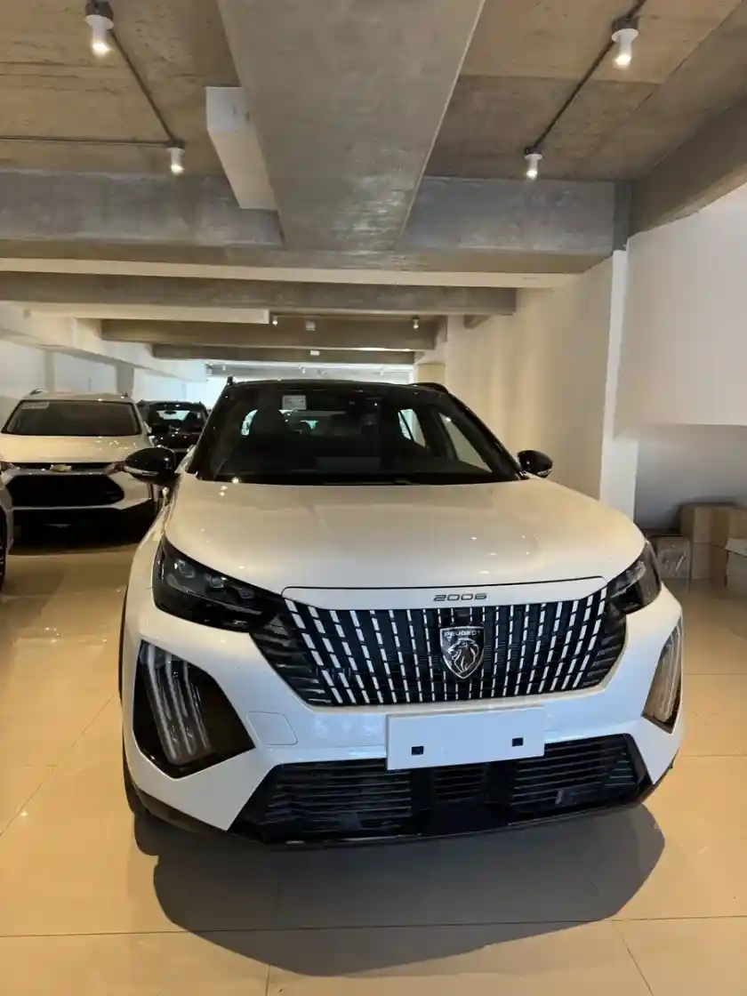 Peugeot 2008 1.0T Gt 2025 - foto 5